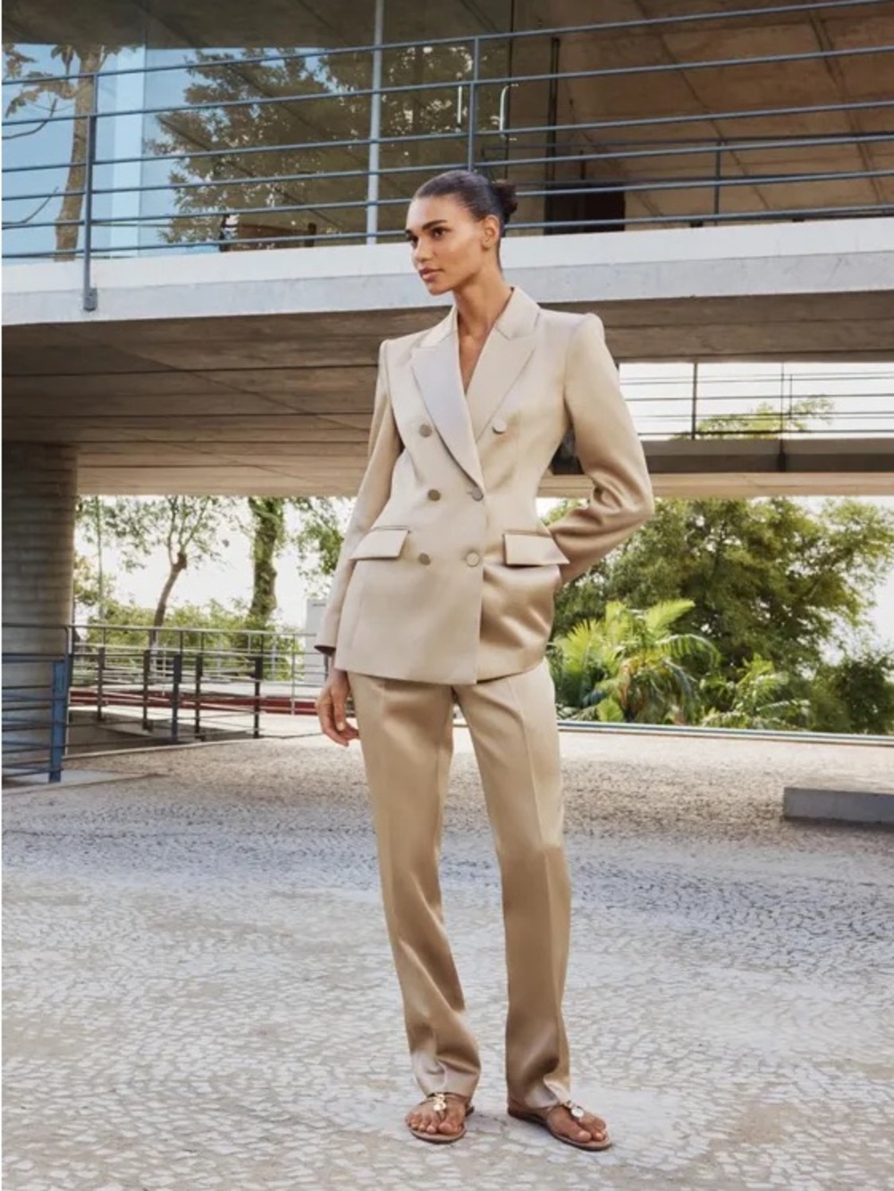 Zara women’s satin suit pants